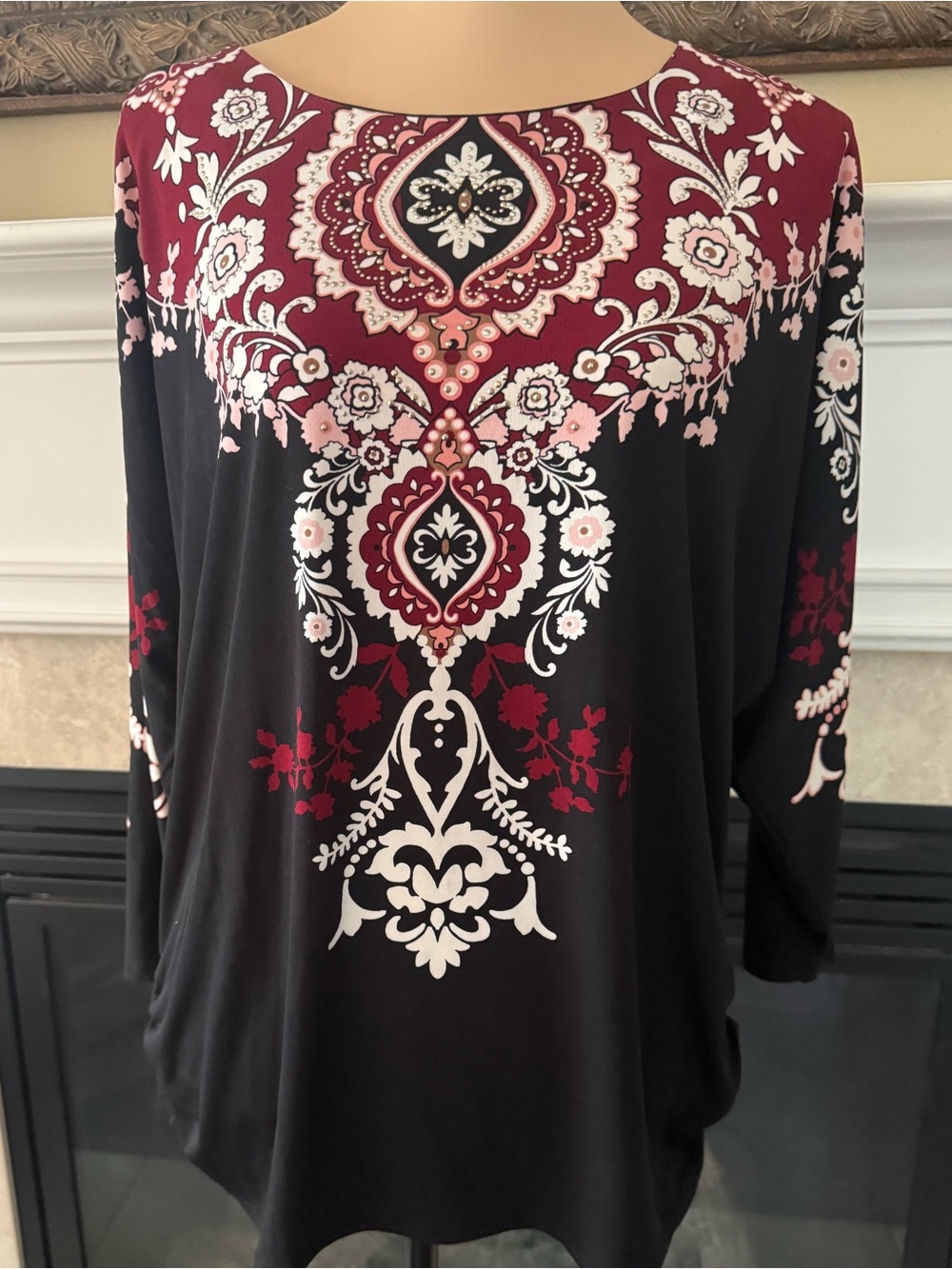 Women's JM Collection Work Blouse,Large,Rushed Sleeves,Gold Accents,Burgundy/Blk